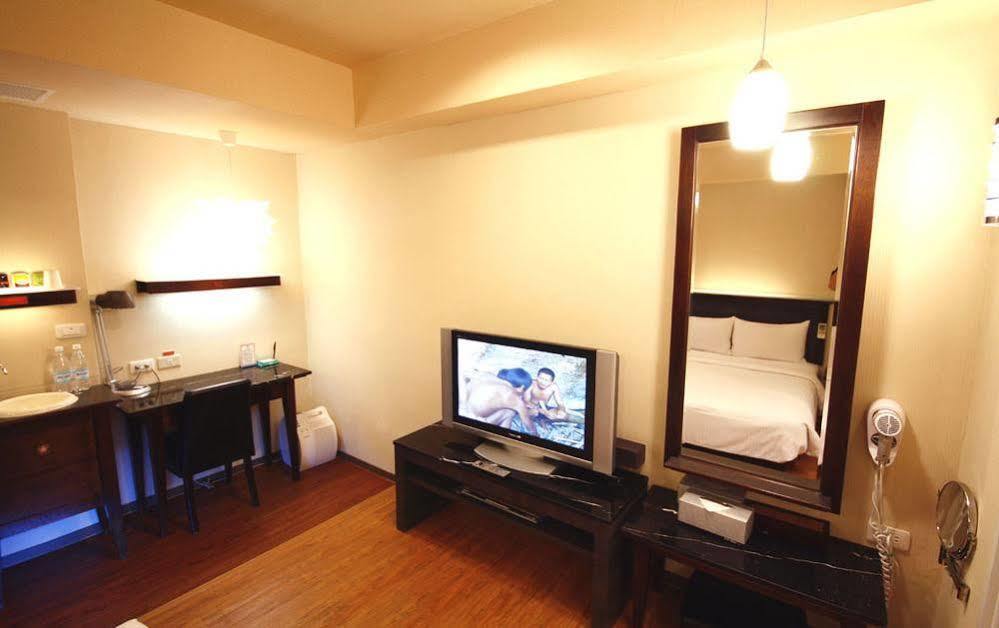 Hotel Kindness Xin Jue Jiang Kaohsiung Zewnętrze zdjęcie