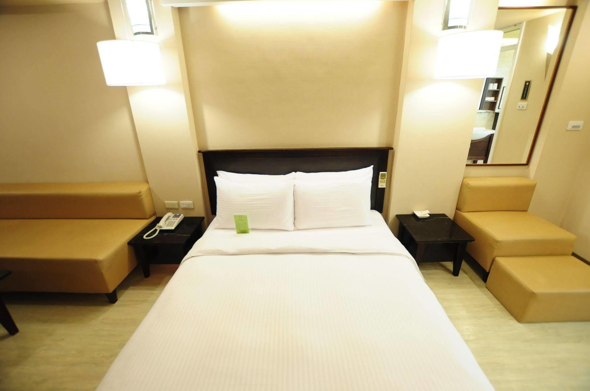 Hotel Kindness Xin Jue Jiang Kaohsiung Zewnętrze zdjęcie